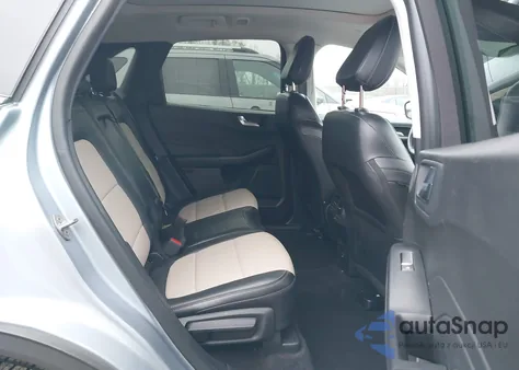 2022 Ford Escape Titanium Plug-In Hybrid z USA, uszkodzony, nr VIN 1FMCU0LZ0NUA85056